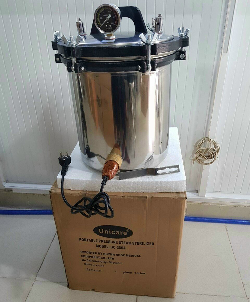 Nồi hấp tiệt trùng Unicare UC- 280A 18 lít